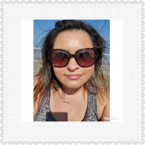 Meet your Posher, Marisol